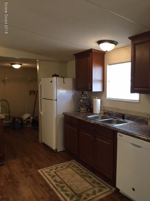 Foto del edificio - 1617 Ridge Dr