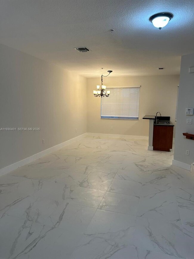 Building Photo - 12421 SW 50th Ct