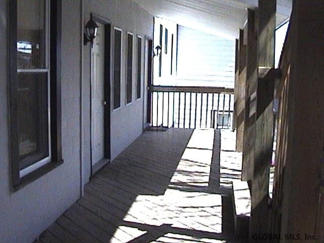 Building Photo - 134 Woodlawn Ave