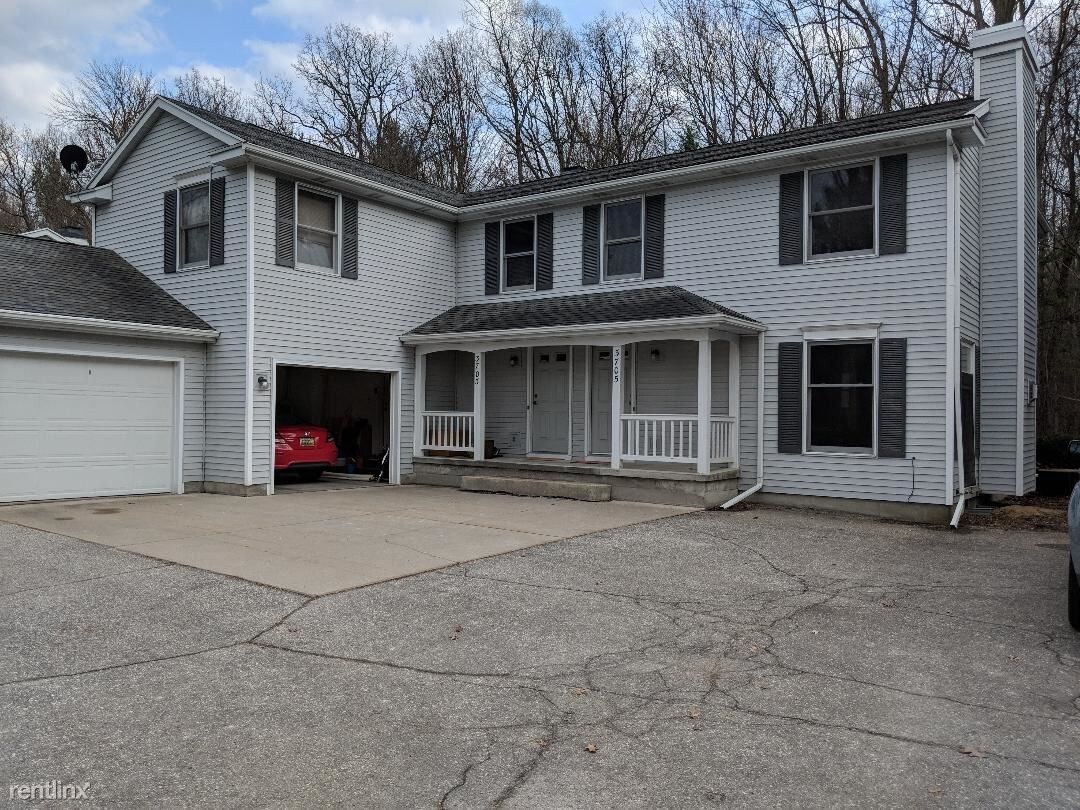Primary Photo - 3 br, 1.5 bath Duplex - 3703 W Wackerly St
