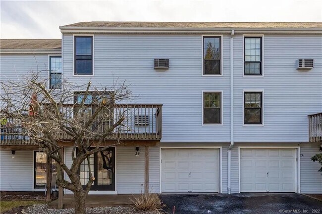 Foto del edificio - 23 Horizon Hill Rd