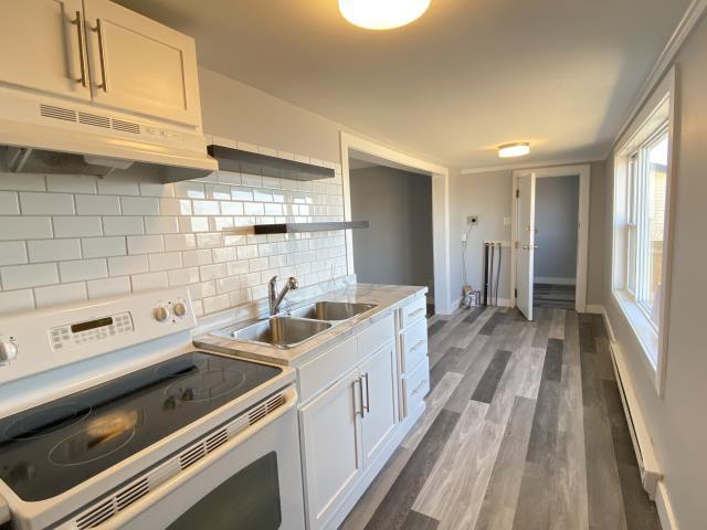 Building Photo - 111 Red Head Rd