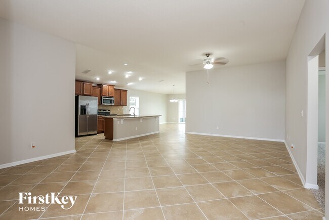 Building Photo - 95155 Windflower Trail
