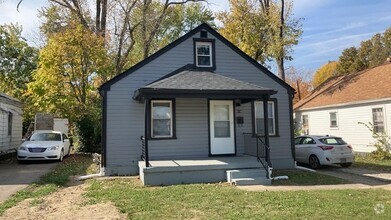 Building Photo - 619 N Gettysburg Ave