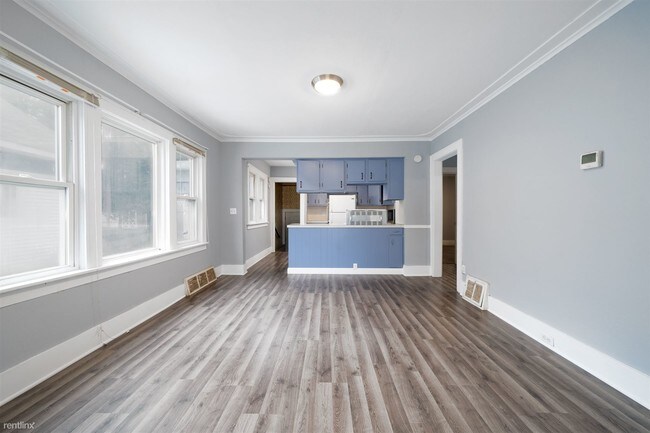 Building Photo - 3 br, 1 bath House - 1168 E Apple Ave