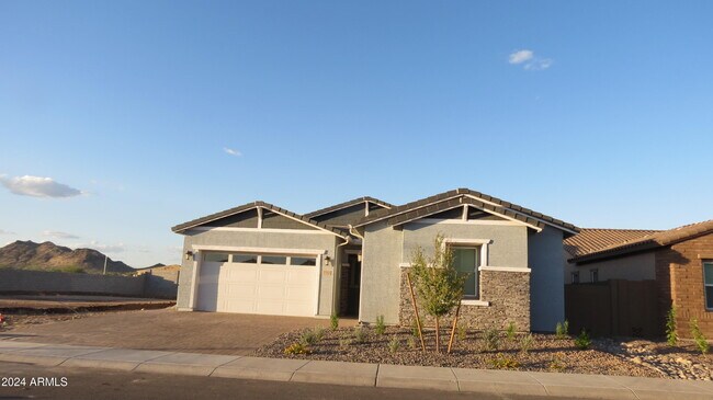 Foto del edificio - 7710 W Jackrabbit Ln