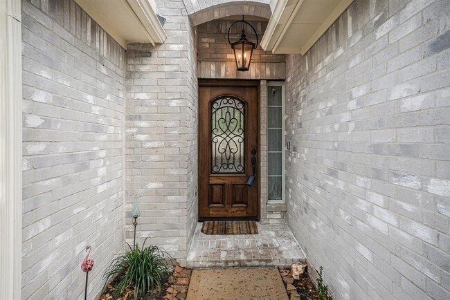 Foto del edificio - 9338 Stoneridge Canyon Ln