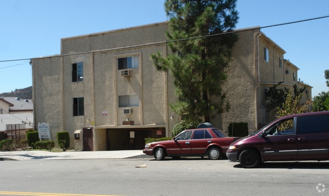 Building Photo - 10259 Tujunga Canyon Blvd