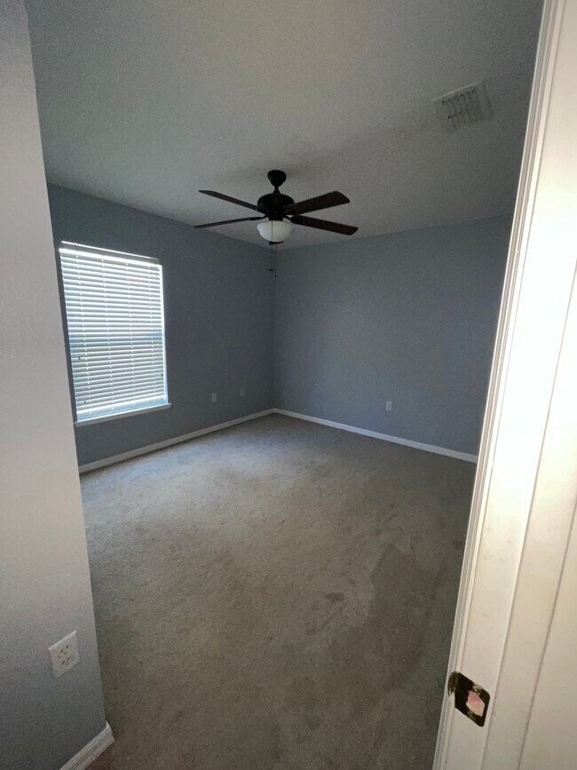 Foto del edificio - 3102 Turnberry Blvd