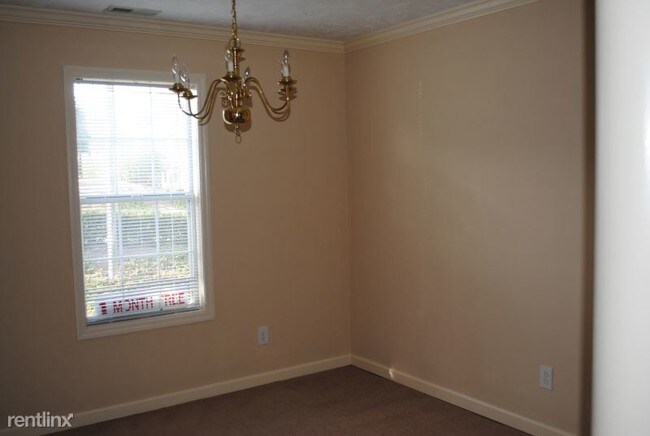 Building Photo - 412 Bubble Creek Ct