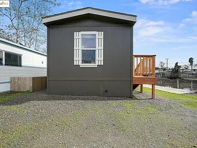 Foto del edificio - 9510 Harbor Dr