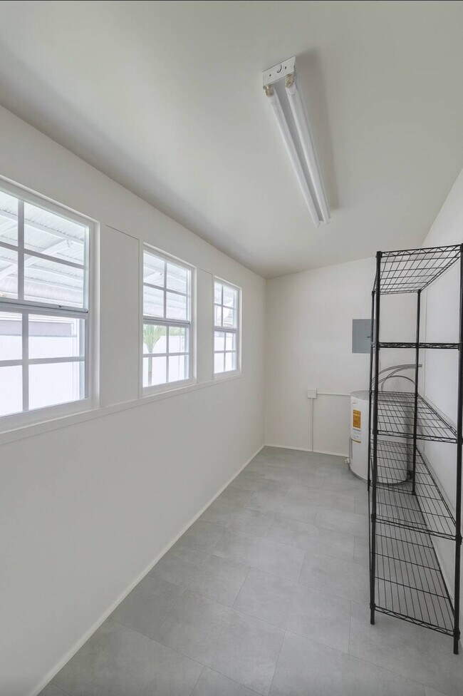 Foto del edificio - 3115 SW 25th Ter