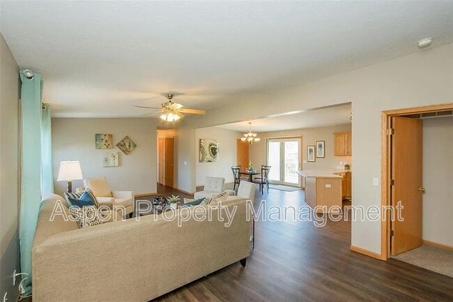 Foto del edificio - 117 Buckeye Ln