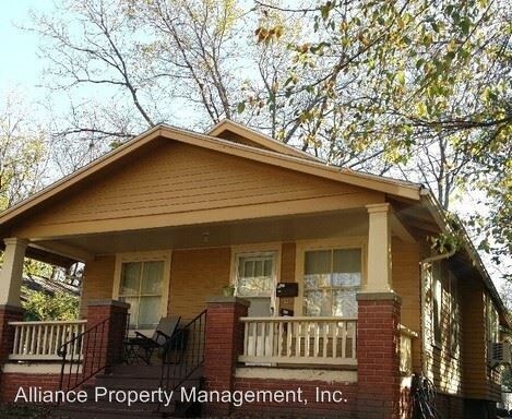 Building Photo - 619 Moro St