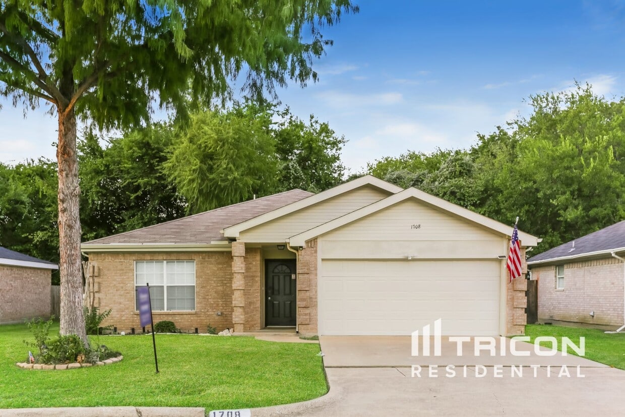 Foto principal - 1708 N Bent Tree Trail