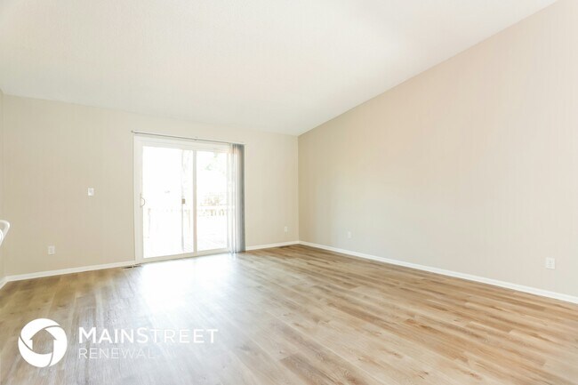 Building Photo - 5690 S Netherland St