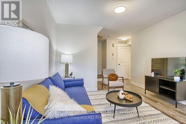 Building Photo - 2335 Sheppard Ave W