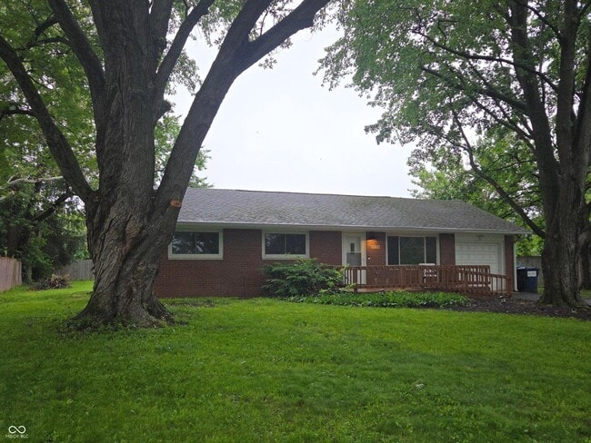 Building Photo - 10735 Vali Dr
