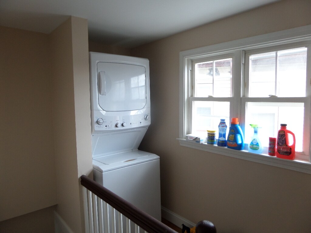 Primary Photo - 68 Partridge Ave