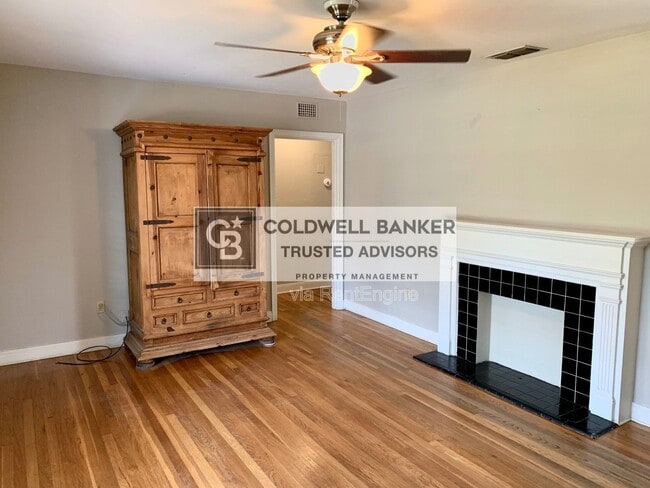 Building Photo - 2707 30th St