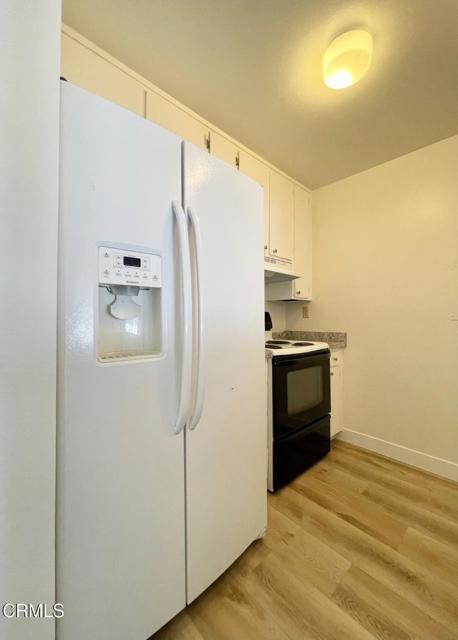 Building Photo - 312 E Surfside Dr