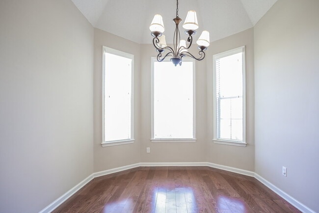 Foto del edificio - 4960 Bending Creek Cove