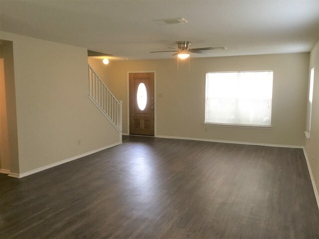 Building Photo - 10502 Dugas Drive