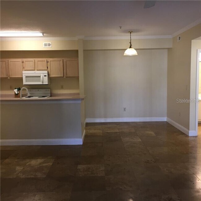 Building Photo - 5608 Pinnacle Heights Cir