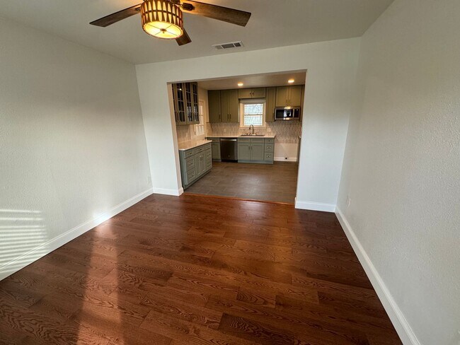 Foto del edificio - 4 Bedroom, 2 bath house near IH20,  Main St., Wheatland and Hwy 67