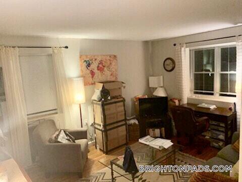 Primary Photo - 649 Washington St