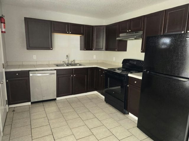 Building Photo - 2 Webb Ln