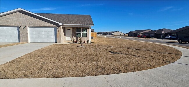 Building Photo - 6804 Toby St