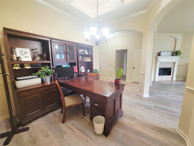 Foto del edificio - 142 Round Lake Dr