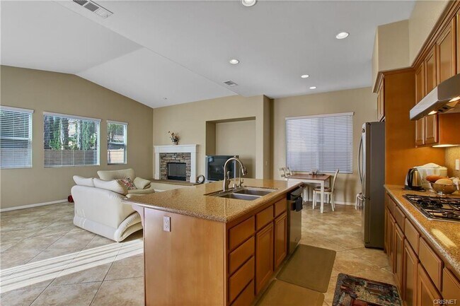 Building Photo - 33822 Temecula Creek Rd