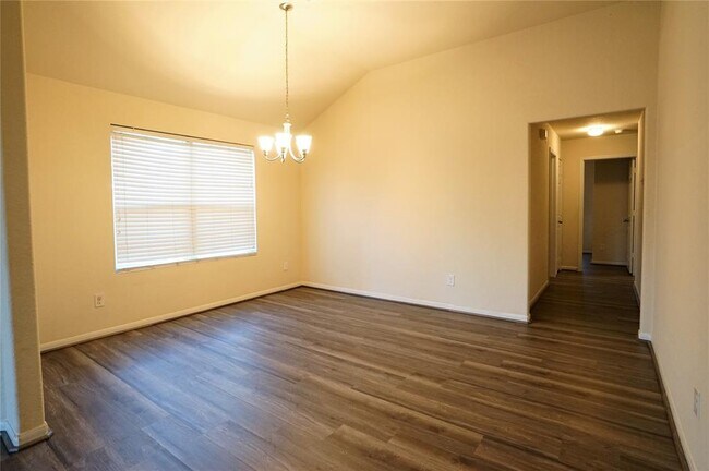 Foto del edificio - 1303 Kaliste Meadow Dr