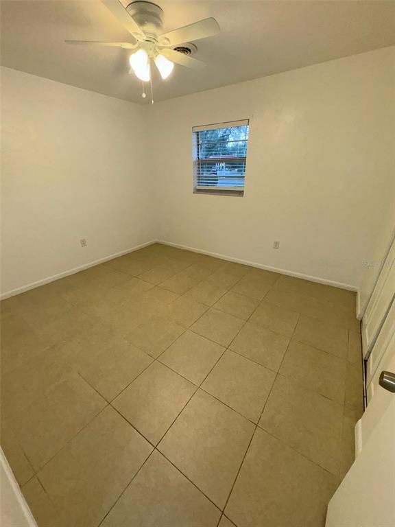 Foto del edificio - 1711 NE 70th St