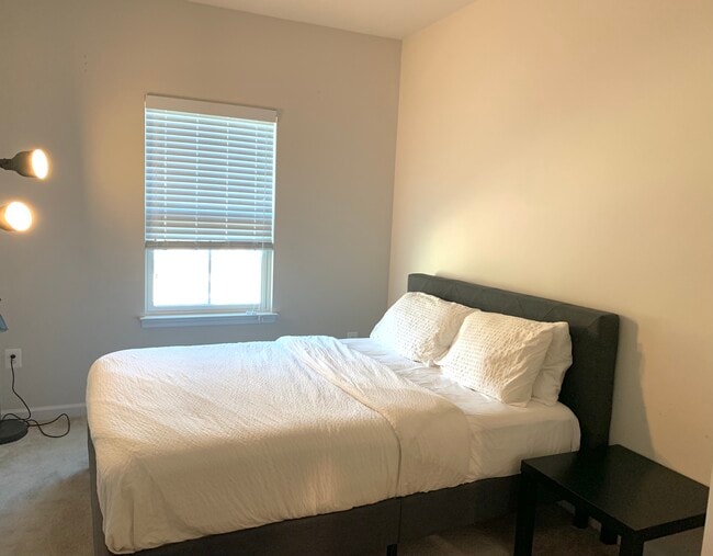 Foto del edificio - 8304 Encore Dr