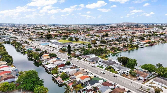 Foto del edificio - 6290 W 16th Ave