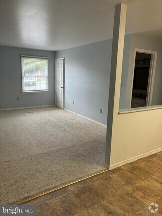 Building Photo - 534 Pangborn Blvd