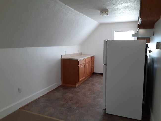 kitchen - 55 Katherine St
