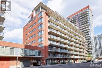 Building Photo - 383 Cumberland St