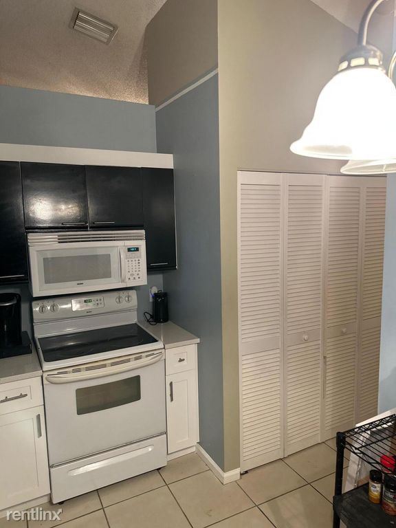 Building Photo - 3 br, 2 bath House - 16 Casas Sur 201