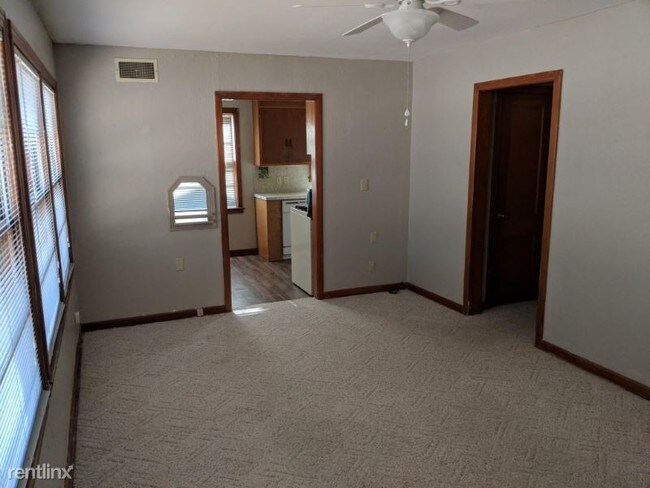 Building Photo - 3 br, 1 bath House - 1701 S Elizabeth St