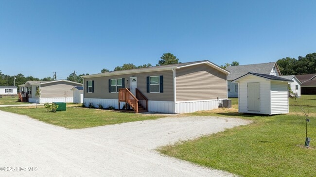 Building Photo - 1118 Old Tar Landing Rd