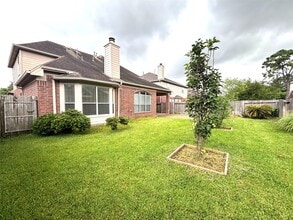 Building Photo - 9514 Leaning Tree Ln