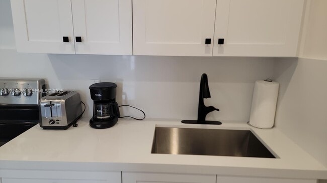 Foto del edificio - 2820 SW 13th St