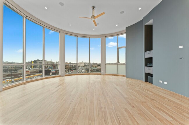 Foto del edificio - 2408 W Rice St