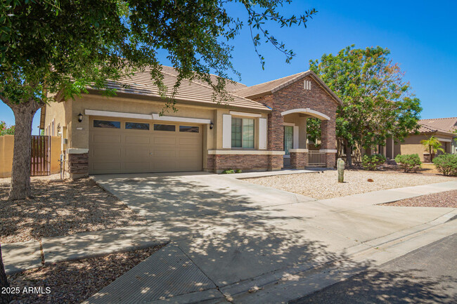 Building Photo - 5948 S Inez Dr