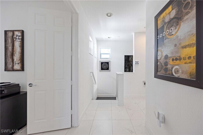 Foto del edificio - 4685 Hawks Nest Way