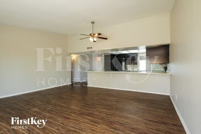 Foto del edificio - 4423 E Pinto Ct